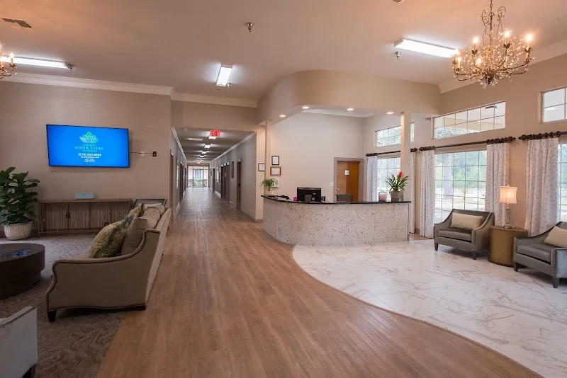 Lincoln Nova Vital Recovery - interior photo