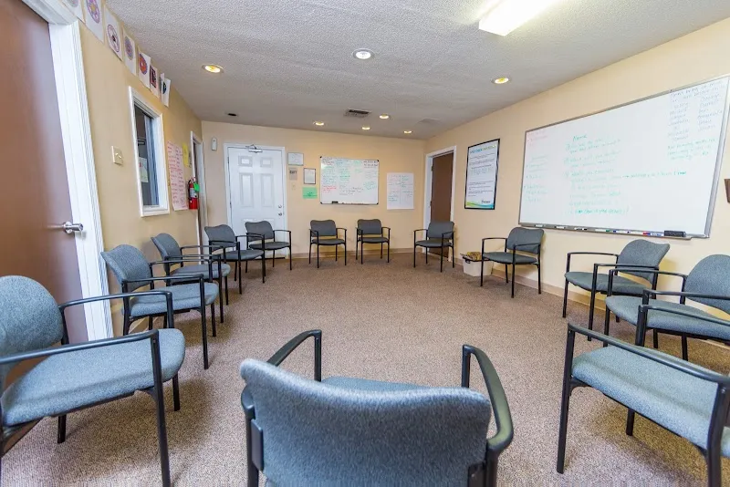 Lake Detox - Metairie - interior photo