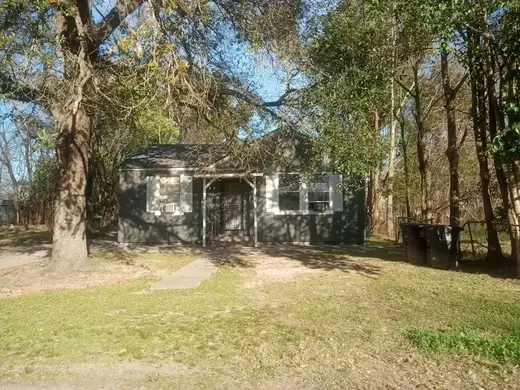 Reaching Out Sober-living Transitional Homes - interior photo