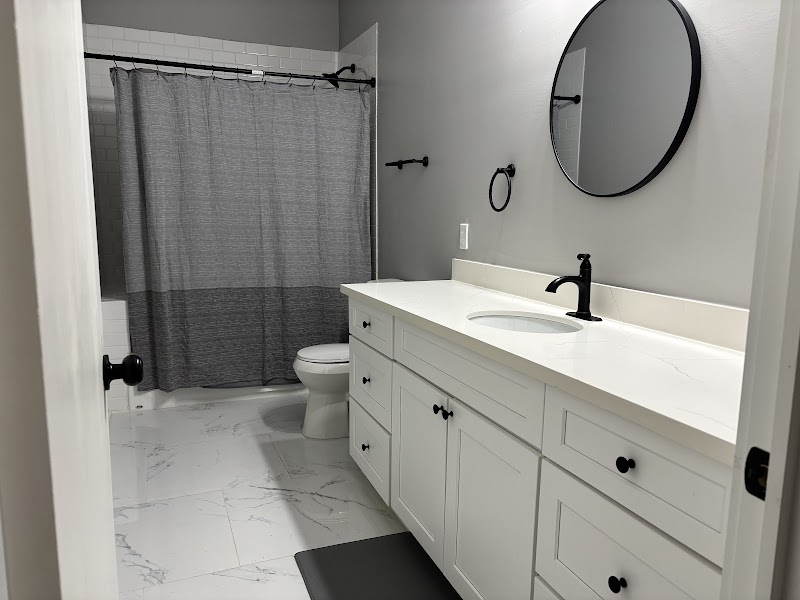 Rose House Sober Living - Photo 3