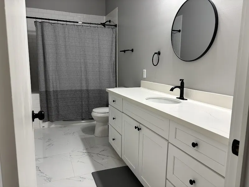 Rose House Sober Living - Photo 3