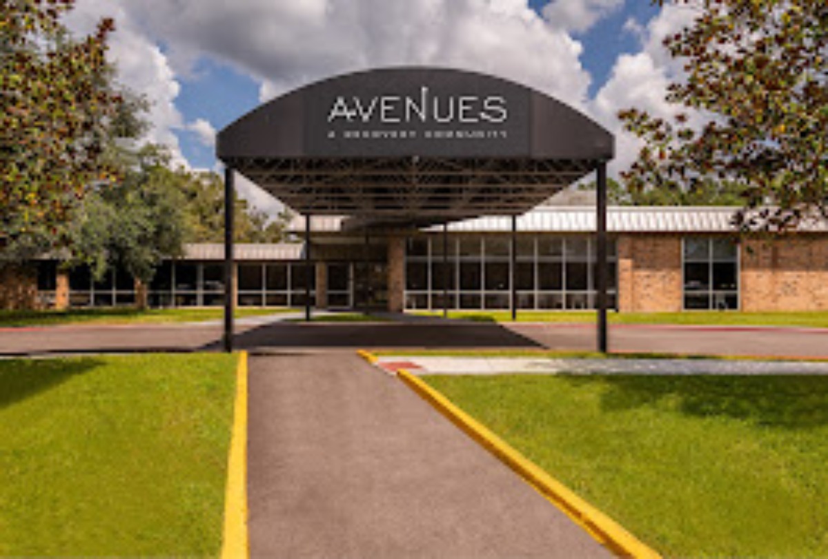 Avenues Recovery Center at Covington - Photo 6