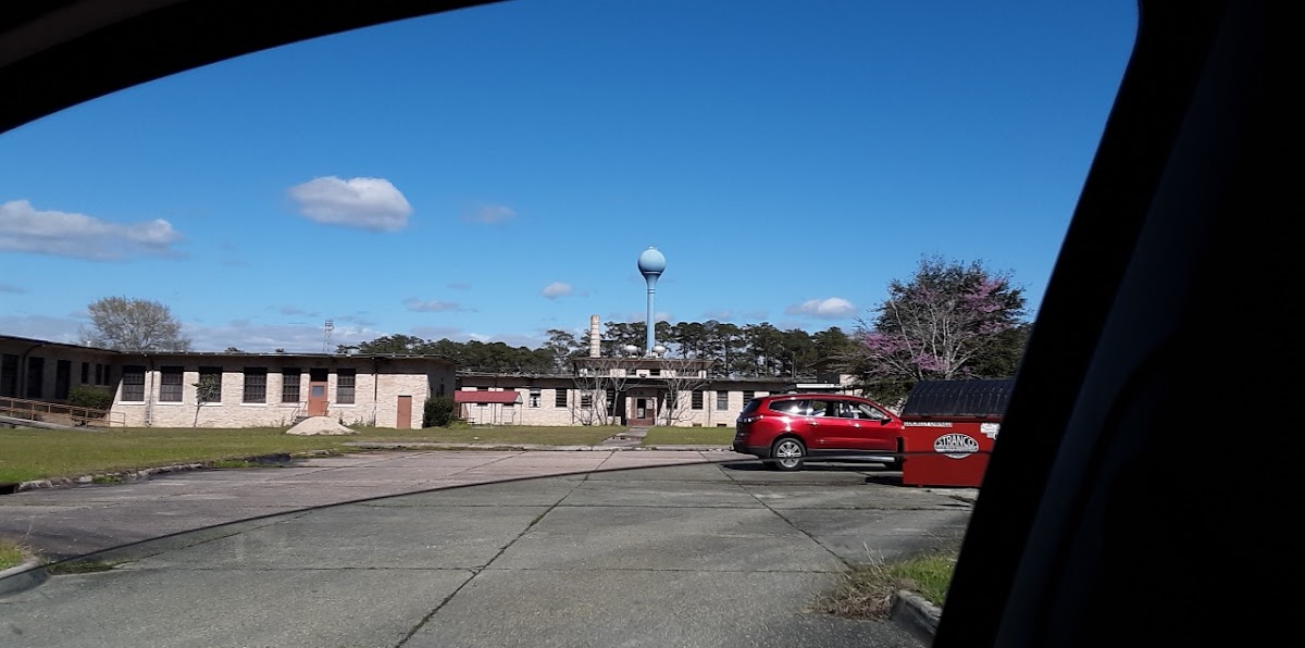 Fontainebleau Treatment Center - Photo 4